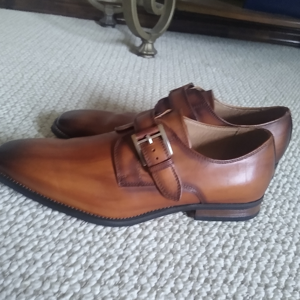 Mens Brown buckle loafers